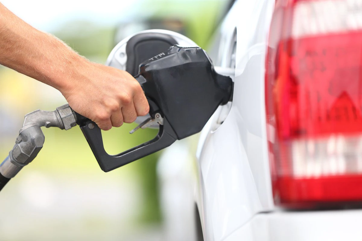 صرفه جویی در مصرف سوخت با بنزین زدن متعادل